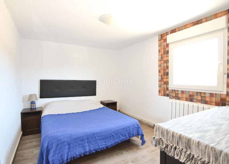 Foto f6392d35-d9d9-4fb9-b82c-4c529ebd3ff0. Masía en camino Almorox en Almorox