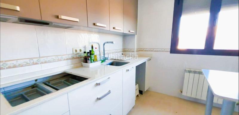 Foto aec3aad1-d246-45f8-899c-1eec9f92b937. Attico con riscaldamento parcheggio in Torrijos