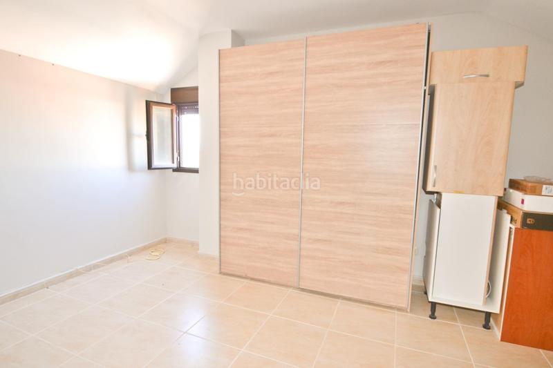 Foto dbc18390-1259-4c0a-96f7-f51544d65dcd. Dachwohnung mit heizung parking in Torrijos