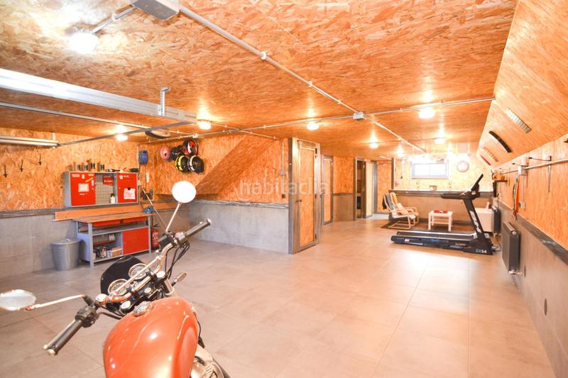 Foto c83fea4c-a4c4-4b7a-8ab1-4cfdeb2d79b2. Casa adossada amb calefacció aparcament a El Pijorro Navalcarnero