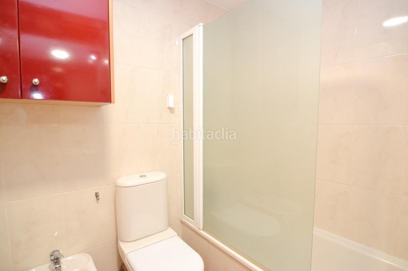 Foto 58ca93bc-bdaa-4fa5-83a2-ee0aeb1289e9. Pis amb calefacció aparcament piscina a Loranca Fuenlabrada