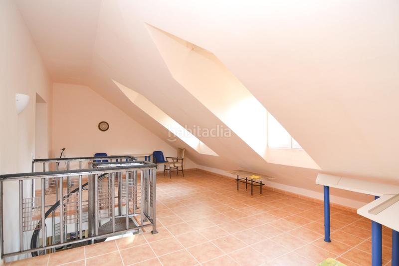 Foto 6edf3e49-a7c4-4137-bac4-b92b2f6a8d8c. Chalet magnífico chalet independiente en Cadalso de los Vidrios