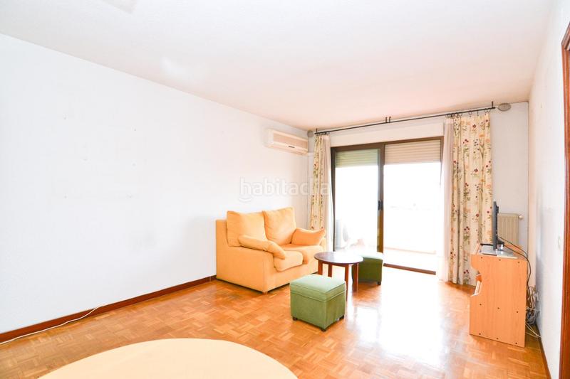 Foto 9ef104a6-03c5-4882-9d45-72b1fb0bb799. Flat with heating in El Soto Móstoles