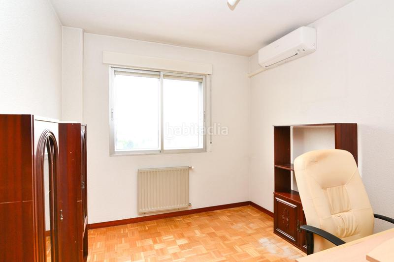 Foto bcbadbd4-3e39-48d2-8f17-3e1a00fb4b01. Flat with heating in El Soto Móstoles