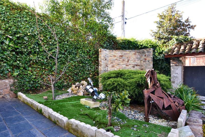 Foto 15cb3df2-7e47-44fb-a6f7-27016ca6ba79. Chalet with heating parking pool in Parque Coimbra Móstoles