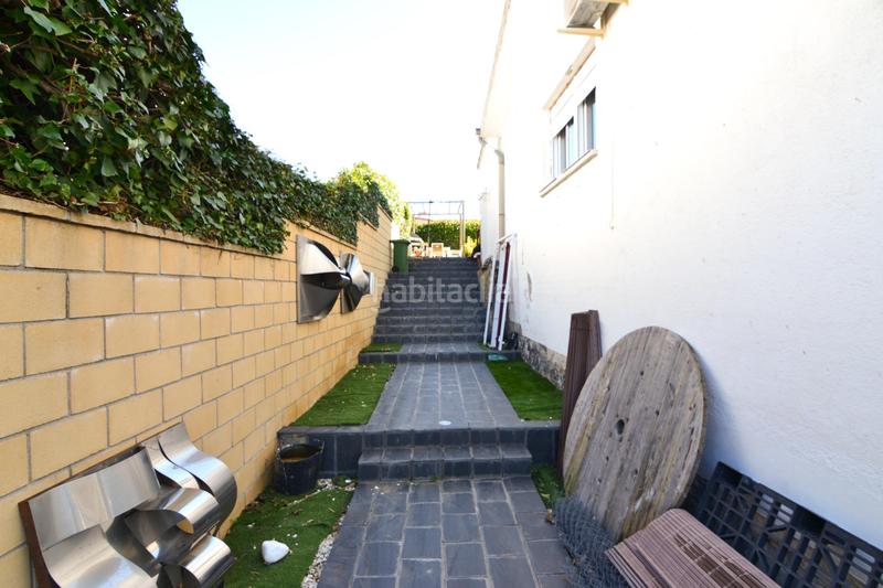 Foto 406244d4-b4f9-48dc-8b9c-6c01f1bcc27e. Xalet amb calefacció aparcament piscina a Parque Coimbra Móstoles