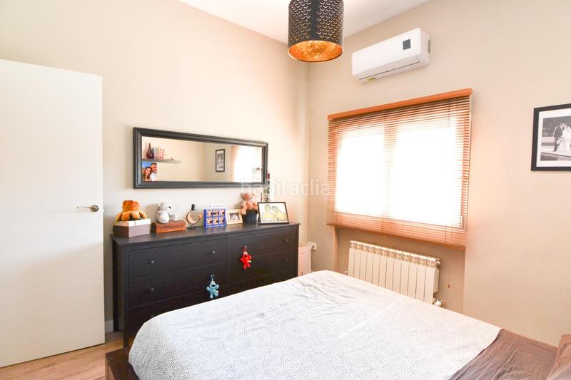 Foto cf80b8c9-e616-41d9-b229-a438d4f0c0a2. Xalet amb calefacció aparcament piscina a Parque Coimbra Móstoles