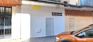 Local Comercial en Fuentebella-San Fermín-El Leguario