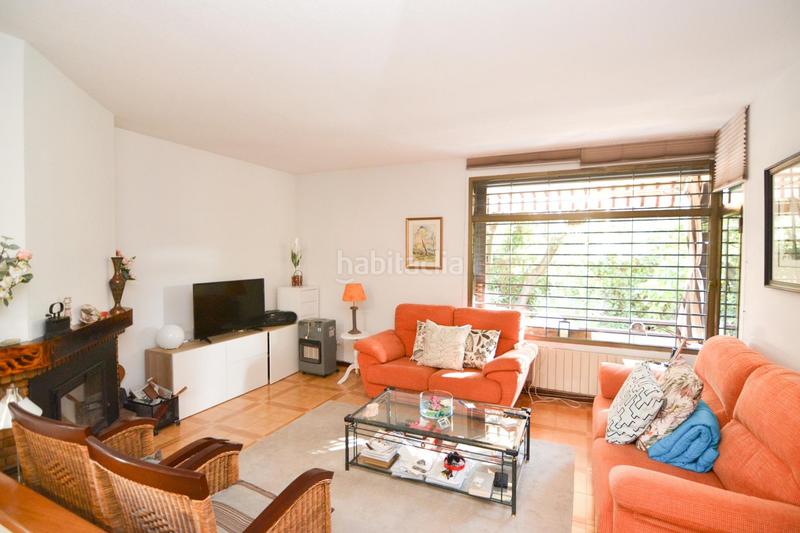 Foto 2810a03d-5cf1-4ff9-bfd3-3b9fb9779cea. Chalet con riscaldamento parcheggio in Alpedrete