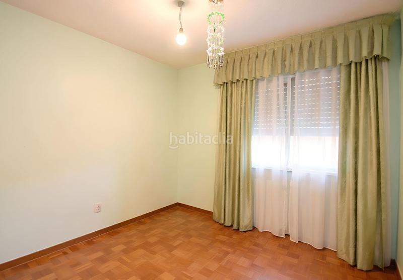 Foto f080949c-5a8d-4cde-bb2b-d1273f0a65b0. Appartamento con riscaldamento parcheggio in Sur - PAU 4 Móstoles
