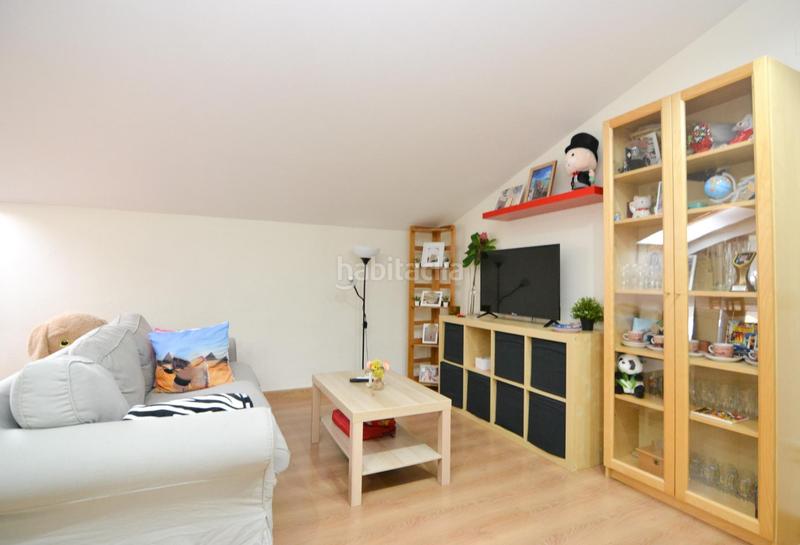 Foto c94a27f5-2b6d-4947-826a-f73f6e54d153. Flat with heating parking in Cedillo del Condado