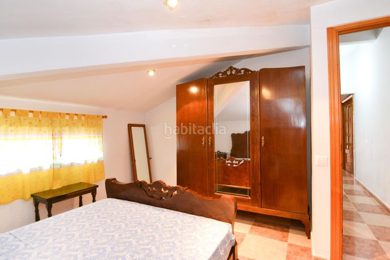 Foto 4541cd4e-0e87-46fa-80d9-f418b1cc8603. Casa amb aparcament a Cadalso de los Vidrios