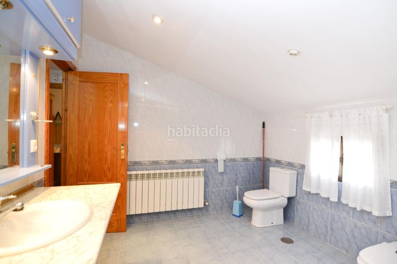 Foto 7f7a934c-b4c3-4721-b876-bda8c0294d1b. Casa amb aparcament a Cadalso de los Vidrios