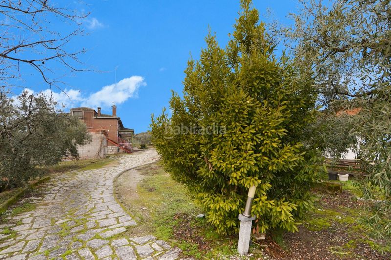 Foto abfcbe45-0d2a-4dc1-a8d7-83d8f020372b. Casa amb aparcament a Cadalso de los Vidrios