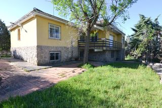 Chalet in Villamantilla