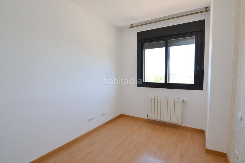 Foto c6bb1d0b-d48d-4046-a8b9-4f666aef43fb. Pis amb calefacció aparcament piscina a La Dehesa - El Pinar Navalcarnero