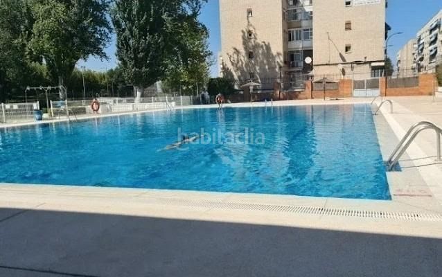 Foto 95cc5f51-e641-4650-84f7-218c74de698e. Etagenwohnung mit heizung pool in Villayuventus-Renfe Parla