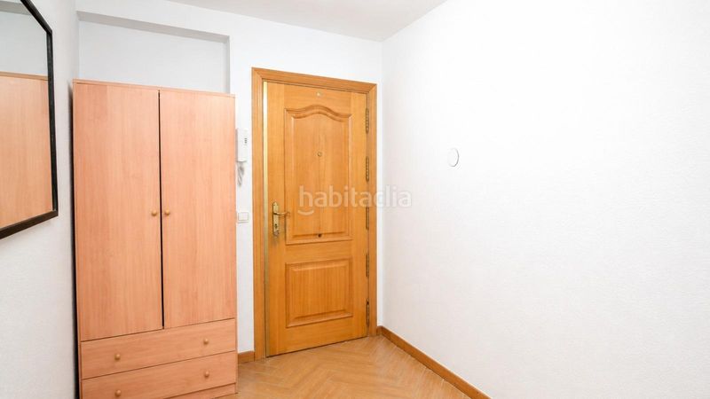 Foto b490b8db-0bb5-4423-a8d2-1076976315a2. Etagenwohnung mit heizung pool in Villayuventus-Renfe Parla