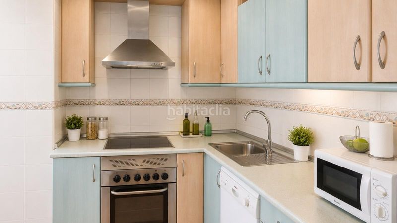 Foto f0fe5c49-67e3-4b1b-a089-1f675b51ef71. Etagenwohnung mit heizung pool in Villayuventus-Renfe Parla
