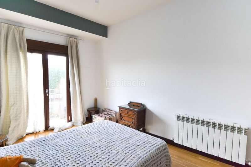 Foto 66f57357-42bd-4486-af83-67f992728d40. Casa adossada amb calefacció aparcament a Valmojado