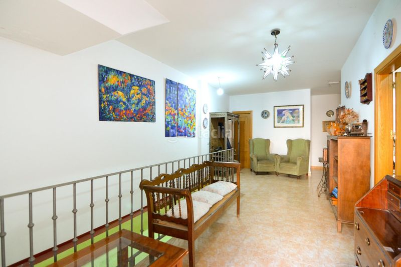 Foto a593107e-5709-4a47-82d4-d190fa3075ec. Casa adossada amb calefacció aparcament a Valmojado