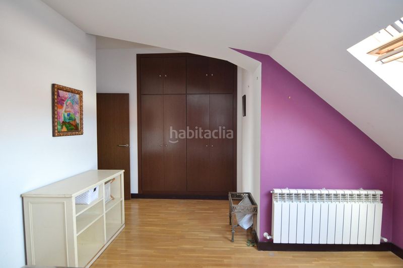 Foto e21f04fa-5ded-4286-8863-e952825963ec. Casa adossada amb calefacció aparcament a Valmojado