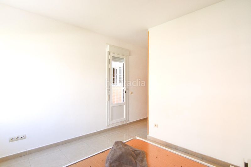 Foto 62262e91-ebea-45da-931b-b8758011874a. Casa aparellada amb calefacció aparcament a Camarena