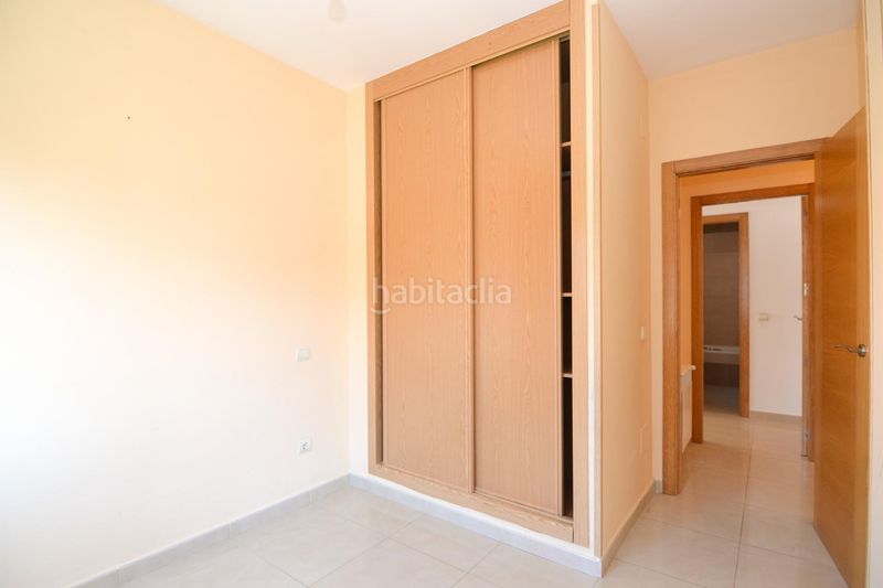 Foto 773d34ae-d5b7-40a1-8408-08bcd241ef6d. Casa aparellada amb calefacció aparcament a Camarena