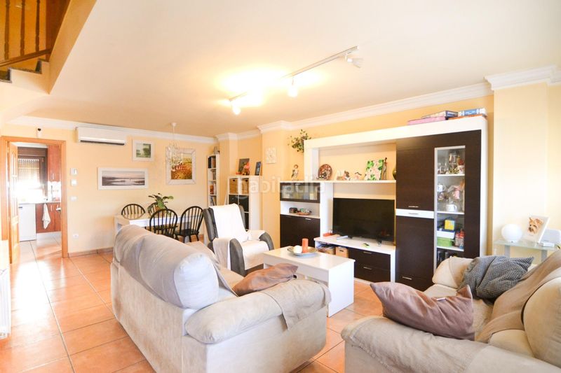 Foto f8378d28-e2d5-4228-a8d4-41efbcb6da4f. Duplex con riscaldamento parcheggio piscina in Centro Navalcarnero