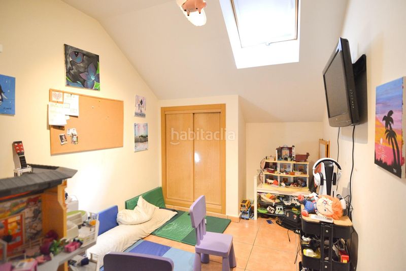 Foto f9fa660e-b5b8-4579-8ed1-4ee156ed48bf. Duplex con riscaldamento parcheggio piscina in Centro Navalcarnero