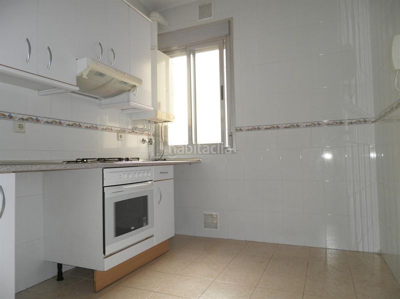 Foto 045dae4e-b557-4a3c-ae00-ee2f2ab95769. Rent flat with heating in Puerta del Ángel Madrid