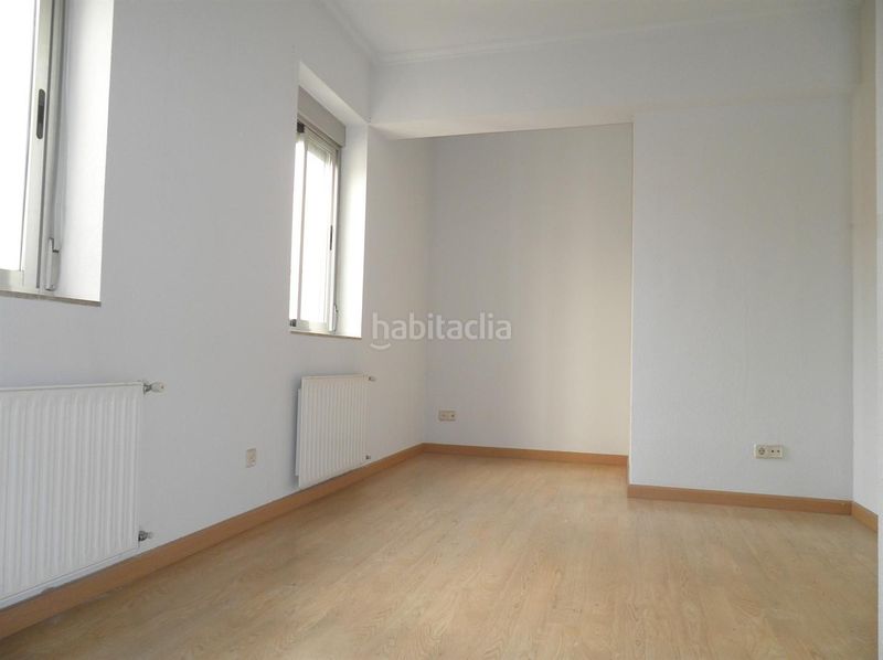 Foto a57f47c3-f491-4ee8-b3ff-4991403693ed. Rent flat with heating in Puerta del Ángel Madrid
