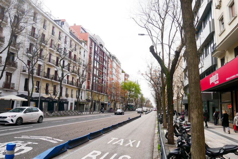 Foto cb427ccf-2f89-4369-b0d4-34315d7a527f. Lloguer pis a calle de ayala 53 a Goya Madrid