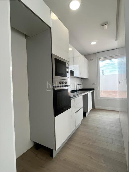 Foto 04950927-3c31-4824-81c9-952dcfd82683. Miete dachwohnung in calle de cavanilles 29 in Pacífico Madrid