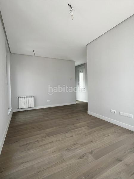 Foto d2136a13-7b08-410c-84ae-6c7b7a7f2d1f. Miete dachwohnung in calle de cavanilles 29 in Pacífico Madrid