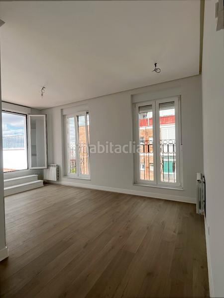 Foto e6f2cc3c-d5ce-4e7d-bd34-626a4035dacb. Rent penthouse in calle de cavanilles 29 in Pacífico Madrid