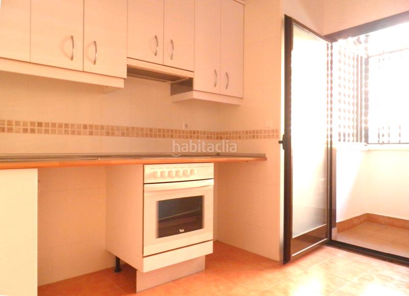 Foto df1fd9d9-6ea7-4506-99b3-f4e23a4e5266. Location appartement dans calle de peña nueva 68 dans Madrid