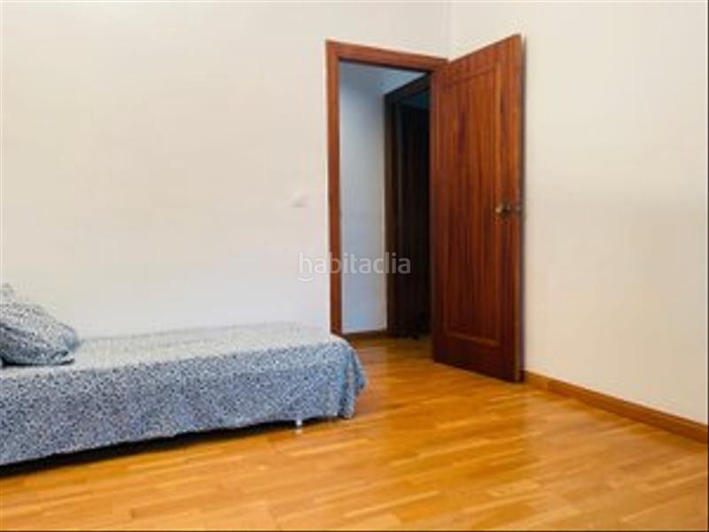 Foto 4c938bd5-3206-488f-91e7-877b87fd6189. Piso en Palos de Moguer Madrid