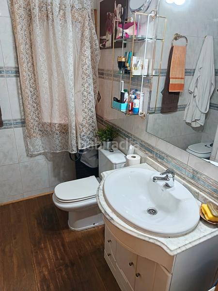 Foto 66691dc8-045e-47ee-865a-a5a868b71306. Chalet avec cheminée chauffage parking piscine dans Otero de Herreros