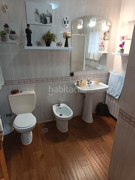 Foto 7f11b86f-d148-423b-a3ba-62556b06728a. Chalet avec cheminée chauffage parking piscine dans Otero de Herreros