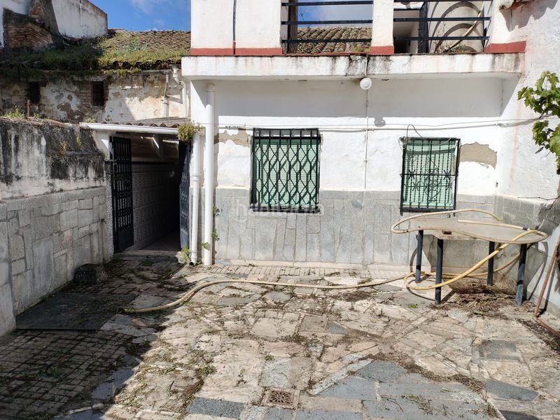 Foto b8d083a6-c595-413f-964d-94f56d004b3c. House in calle santa marta 22 in Pozoblanco
