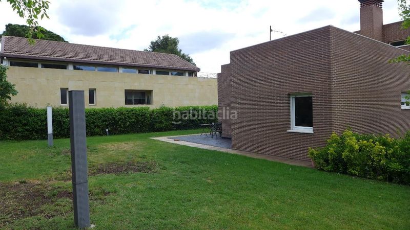 Foto 77b5ad32-618e-4d76-ae83-6b8ff72692af. Lloguer casa amb xemeneia calefacció a Aravaca Madrid