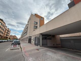 Pis a Calle de toques 25. Piso con trastero y 2 plazas de garaje en las tablas (junto a la