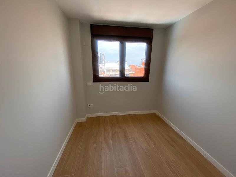Foto 2fdf5f05-fc51-407c-967f-6e0ccac4011d. Appartement avec chauffage dans Valdeacederas Madrid