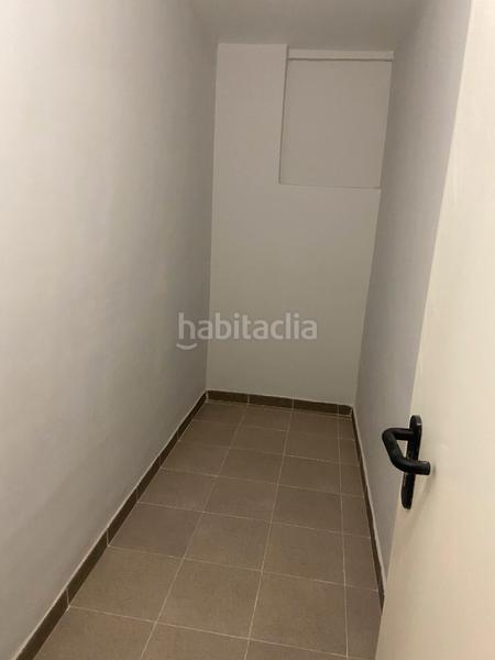 Foto 5c97bde0-71de-4637-bdbf-30065c40663c. Piso en Valdeacederas Madrid