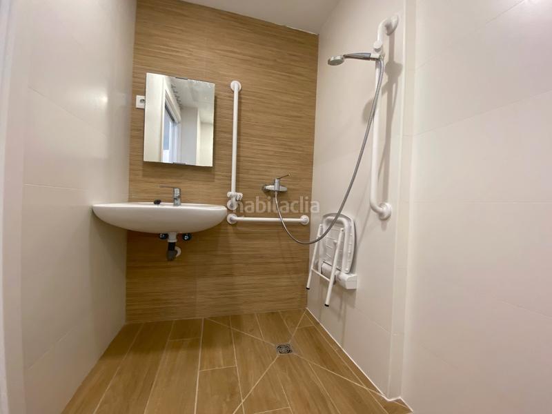 Foto fc6ca1c2-980d-4ba4-a7b9-ba9da30040a8. Piso en Valdeacederas Madrid
