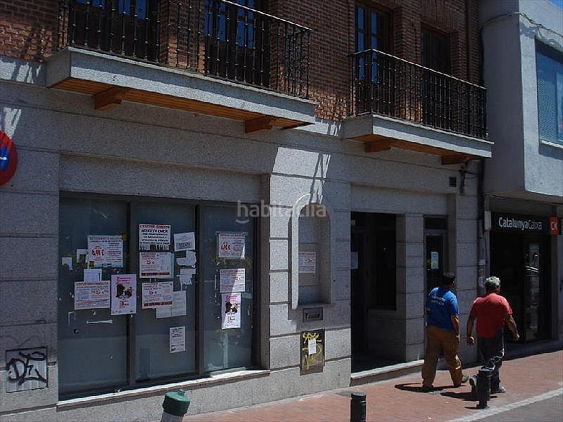 Foto e638caaf-58fc-4185-ae61-4633e5392aee. Alquiler local comercial excelente local en la plaza del ayuntamiento en Colmenar Viejo