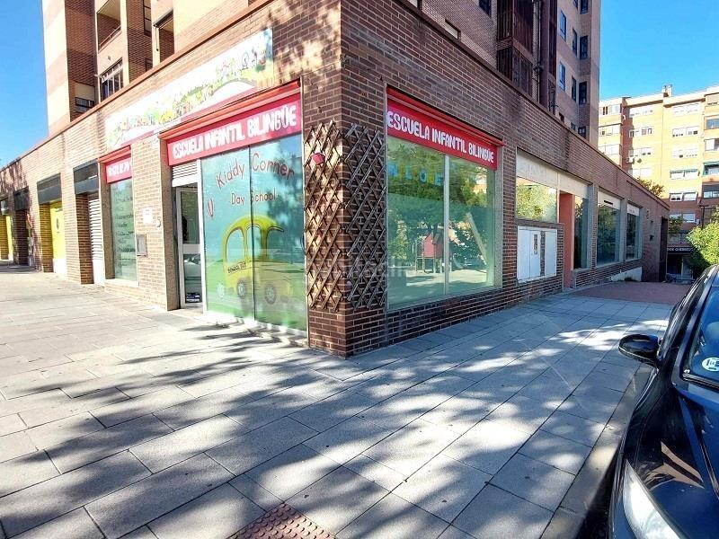 Foto 9dbc452e-c84c-4715-b964-aec3585b4288. Local comercial en primera fase-nuevo Tres Cantos Tres Cantos