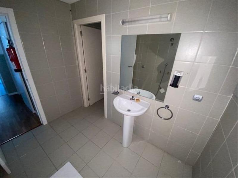 Foto 209b2dd1-dd47-4737-b0ad-1bfdb28ebef5. Alquiler local comercial en primera fase-nuevo Tres Cantos Tres Cantos