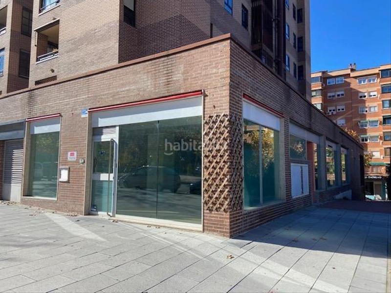 Foto d27afc1f-148a-43b8-b67d-487b7b3baf32. Affitto locale commerciale in primera fase-nuevo Tres Cantos Tres Cantos